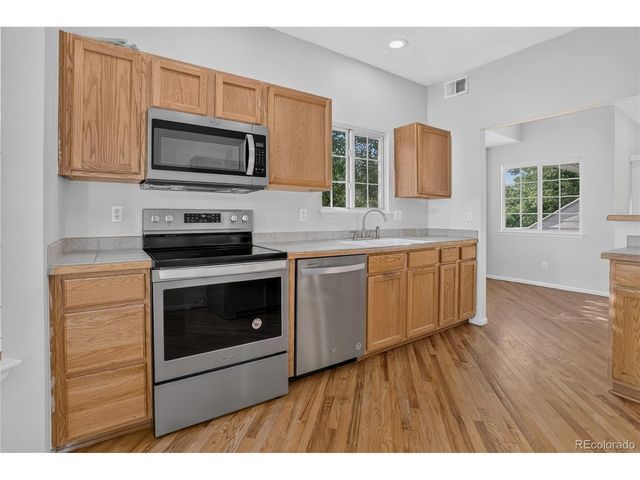 4013 S Carson St B, Aurora, CO 80014