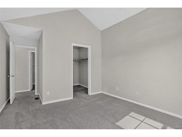 4013 S Carson St B, Aurora, CO 80014