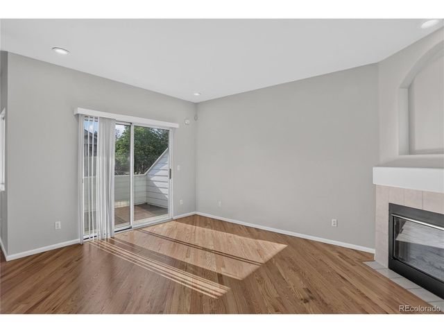 4013 S Carson St B, Aurora, CO 80014