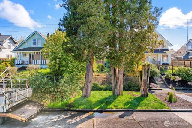 1715 S Sheridan Avenue, Tacoma, WA 98405