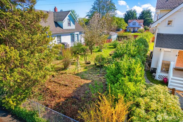 1715 S Sheridan Avenue, Tacoma, WA 98405