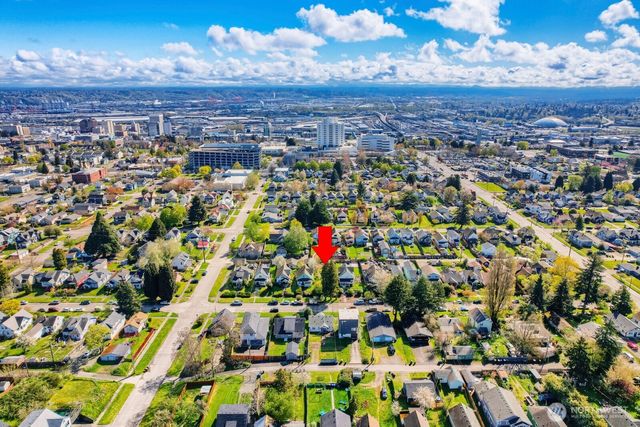 1715 S Sheridan Avenue, Tacoma, WA 98405