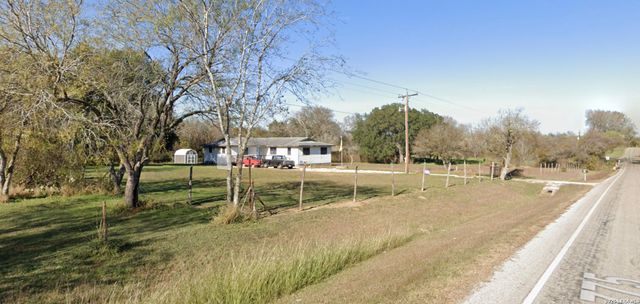 5878 Fm 775, New Berlin, TX 78155