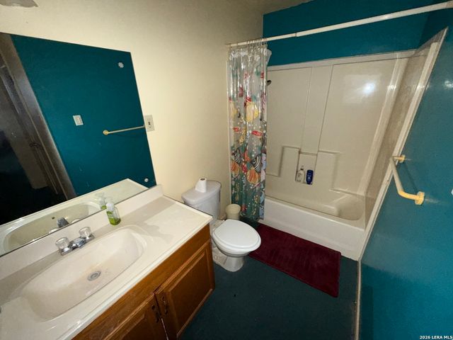 5878 Fm 775, New Berlin, TX 78155