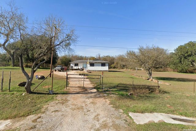 5878 Fm 775, New Berlin, TX 78155