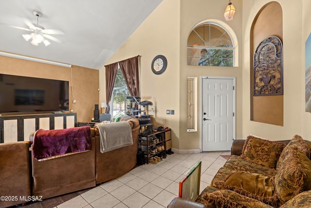 3620 W Arrowwood Place, Tucson, AZ 85741