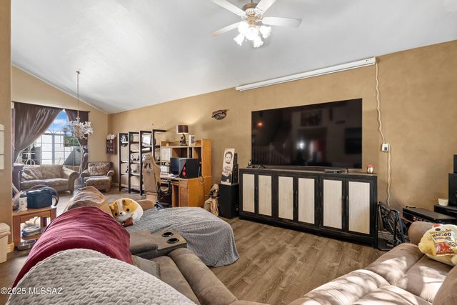 3620 W Arrowwood Place, Tucson, AZ 85741