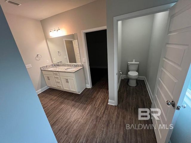 2225 Hogan Drive, Gulf Shores, AL 36542