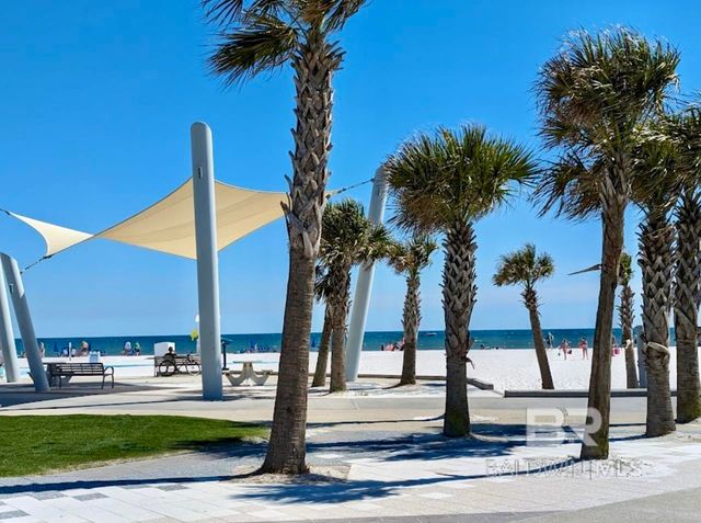2225 Hogan Drive, Gulf Shores, AL 36542