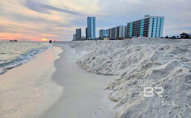 2225 Hogan Drive, Gulf Shores, AL 36542