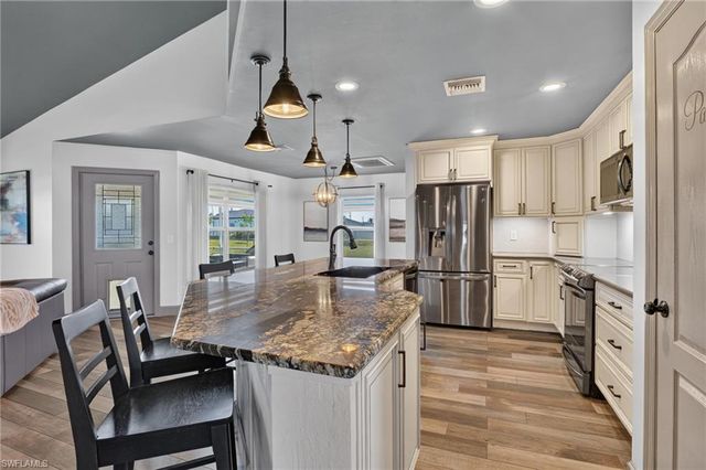 225 NW Douglas PKWY, Cape Coral, FL 33993