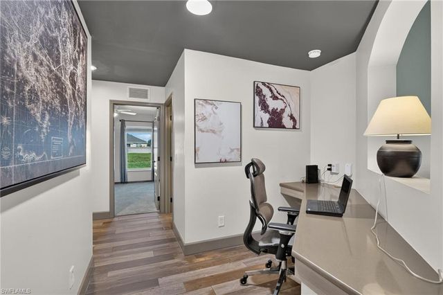 225 NW Douglas PKWY, Cape Coral, FL 33993