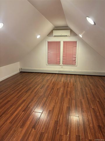 125 Washington Avenue, Amityville, NY 11701