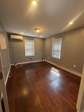 125 Washington Avenue, Amityville, NY 11701