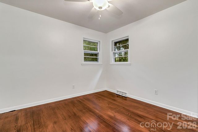 43 Rex Drive, Asheville, NC 28806