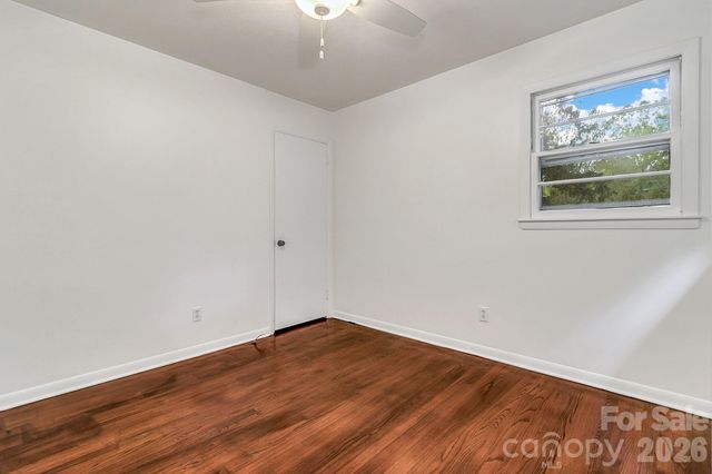 43 Rex Drive, Asheville, NC 28806