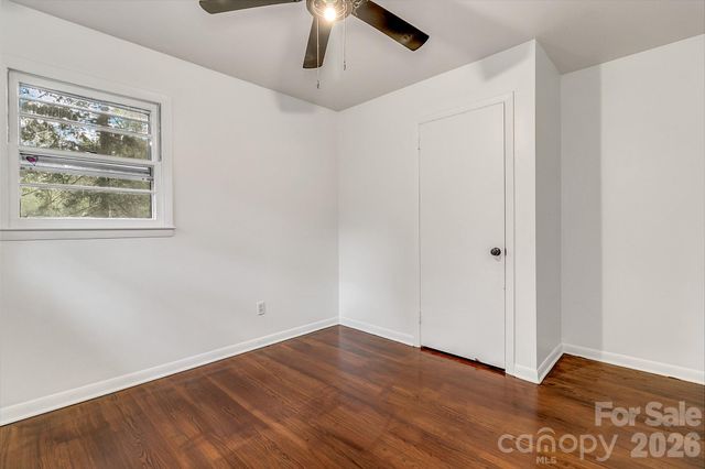 43 Rex Drive, Asheville, NC 28806