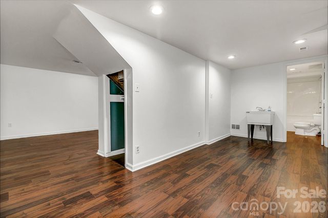 43 Rex Drive, Asheville, NC 28806