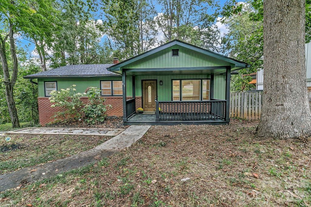 43 Rex Drive, Asheville, NC 28806