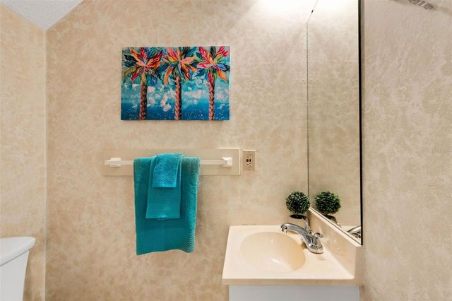 744 CADIZ ROAD 7, Venice, FL 34285