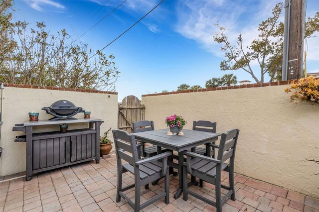 744 CADIZ ROAD 7, Venice, FL 34285