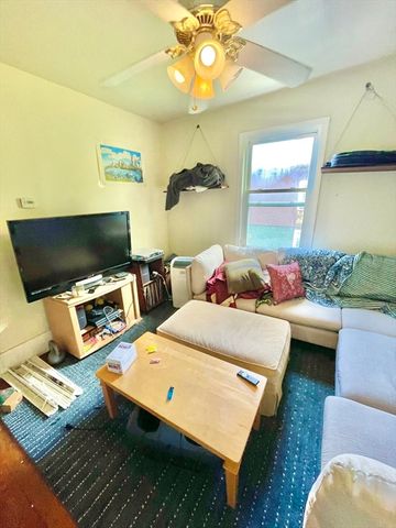 250-252 Western Ave 3, Cambridge, MA 02139