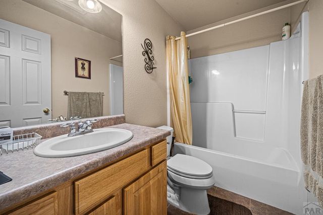 1182 E Tidy Dr, Pueblo West, CO 81007