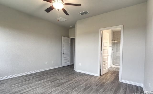 5423 Devils Gate Unit 2, Converse, TX 78109