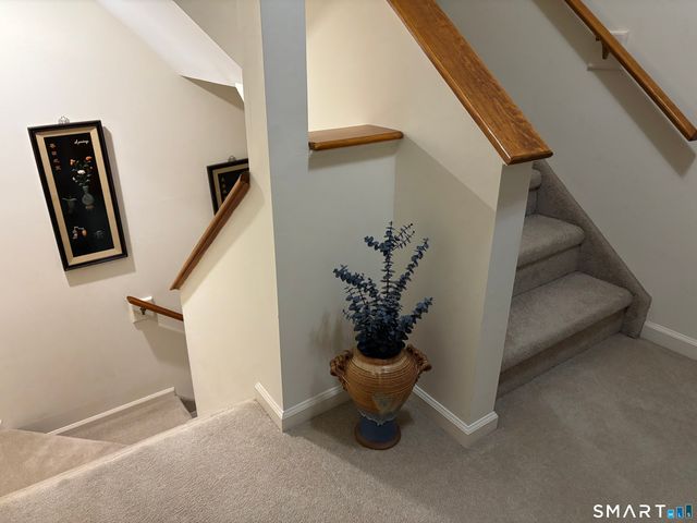 282 Cliffside Drive 282, Torrington, CT 06790