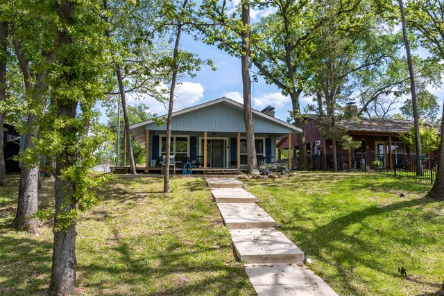 112 Greenwood Drive, Trinidad, TX 75163