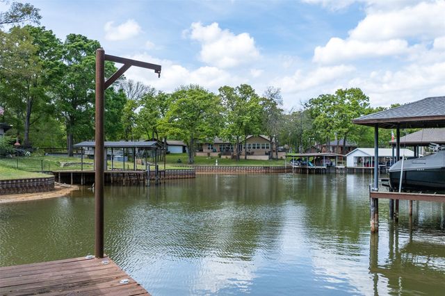 112 Greenwood Drive, Trinidad, TX 75163