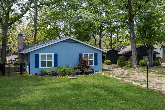 112 Greenwood Drive, Trinidad, TX 75163