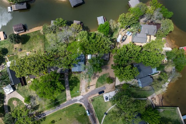 112 Greenwood Drive, Trinidad, TX 75163