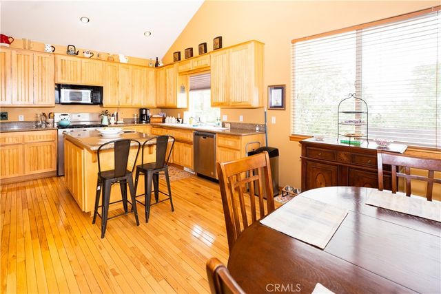 28248 Arbon Lane, Lake Arrowhead, CA 92352