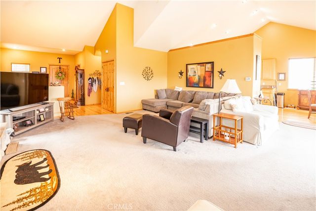 28248 Arbon Lane, Lake Arrowhead, CA 92352