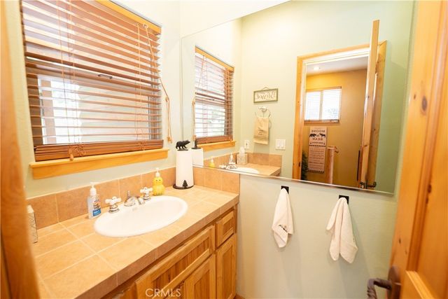 28248 Arbon Lane, Lake Arrowhead, CA 92352