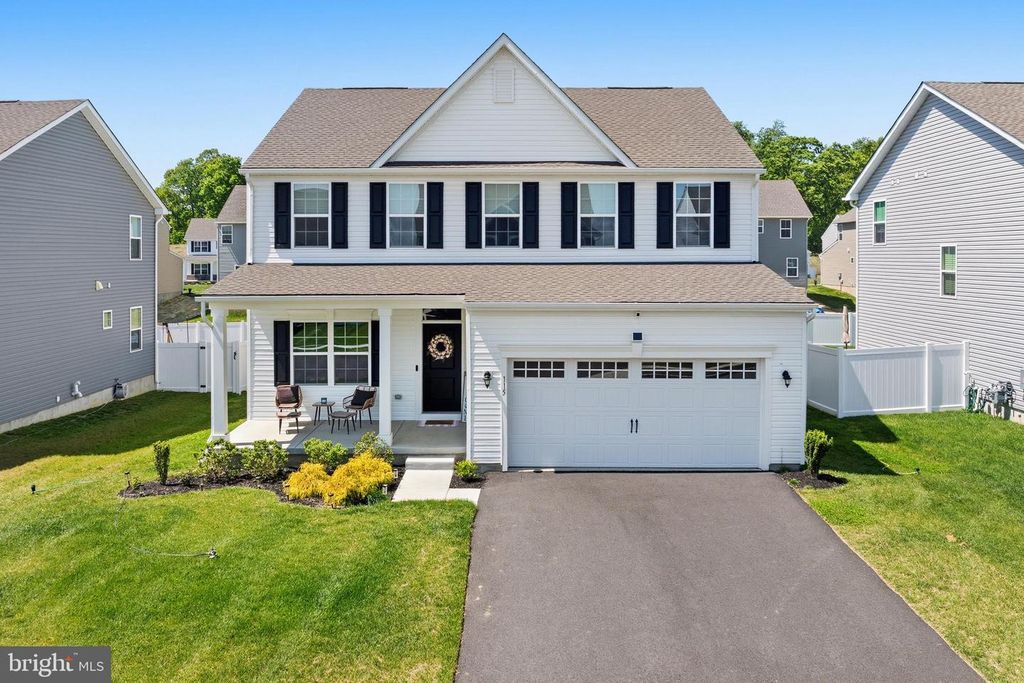 115 LANCASTER ST, Swedesboro, NJ 08085