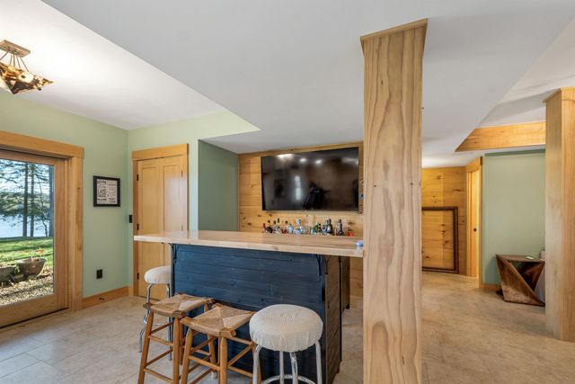 251A North Road, Deerfield, NH 03037