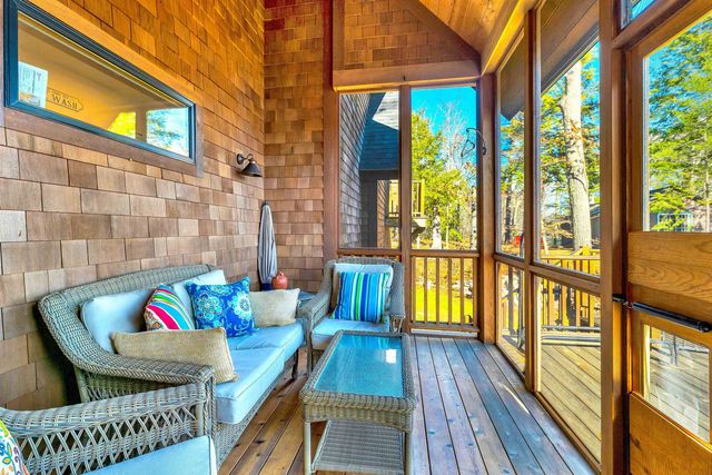 251A North Road, Deerfield, NH 03037