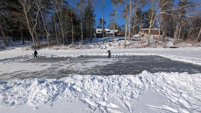 251A North Road, Deerfield, NH 03037