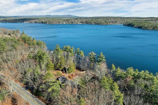 251A North Road, Deerfield, NH 03037