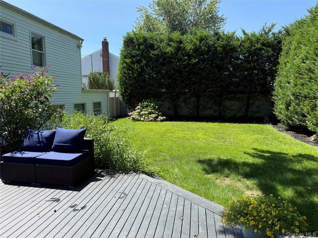 244 Ocean Avenue, Massapequa Park, NY 11762