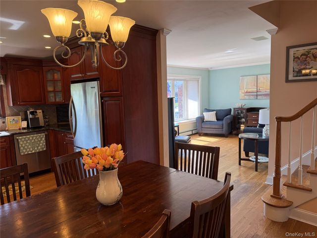 244 Ocean Avenue, Massapequa Park, NY 11762