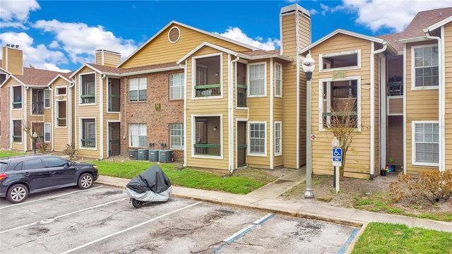 5540 DEVONBRIAR WAY 104, Orlando, FL 32822