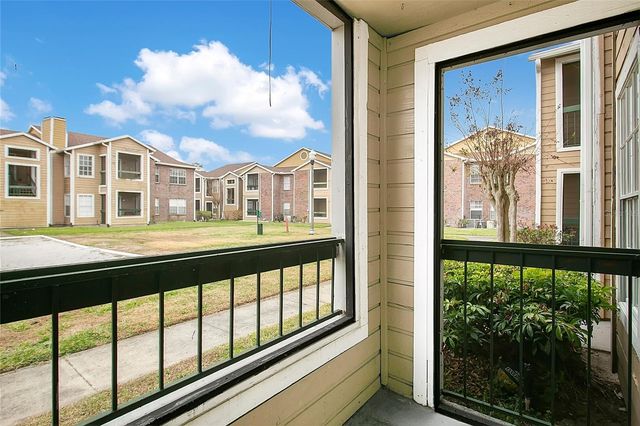 5540 DEVONBRIAR WAY 104, Orlando, FL 32822