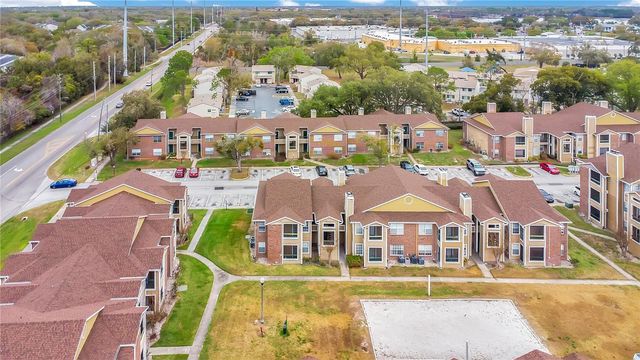 5540 DEVONBRIAR WAY 104, Orlando, FL 32822