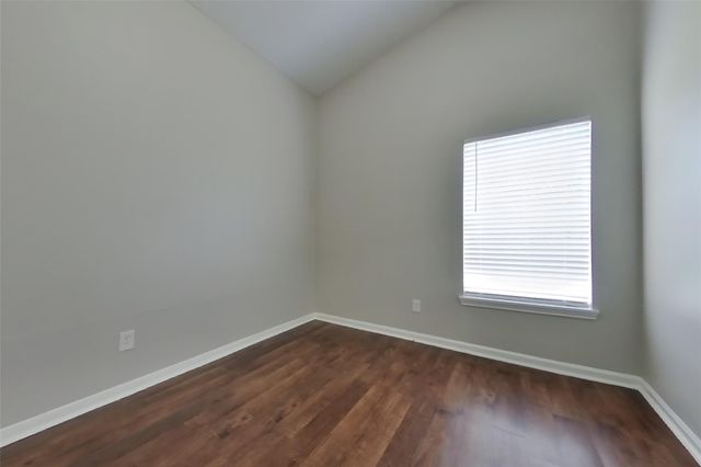 3150 Kelling Street, Houston, TX 77045
