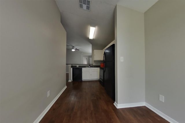 3150 Kelling Street, Houston, TX 77045