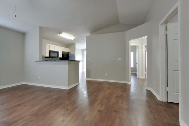 3150 Kelling Street, Houston, TX 77045