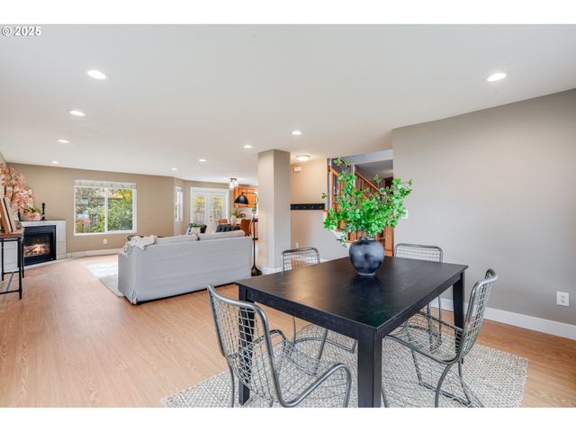 1224 ALYSSUM Ave, Forest Grove, OR 97116